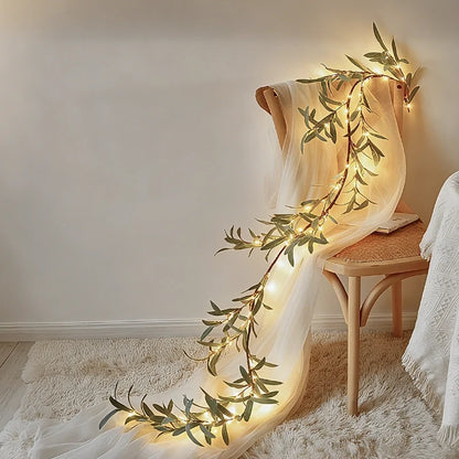 Laurel Botanical LED Garland